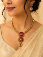 Royal Antique Pink Stone Necklace Set with Earrings